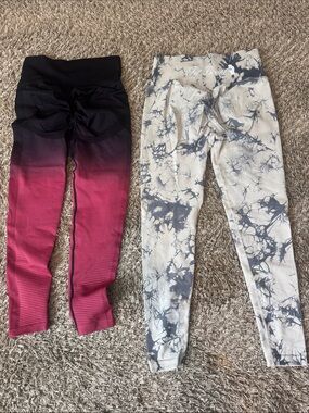 Tie-Dye High-Waist Leggings - Black & Pink